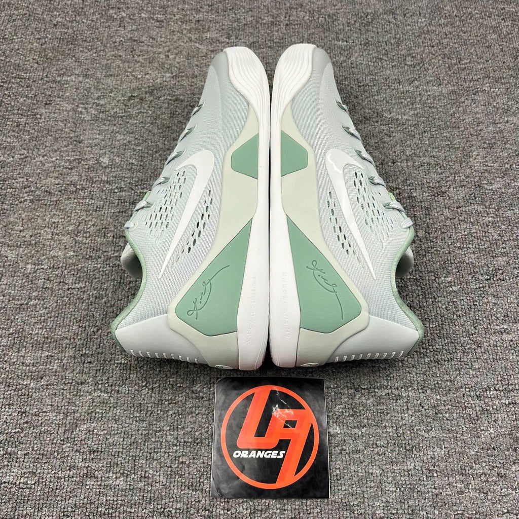 Kobe 9 EM low Protro Light Silver Steam