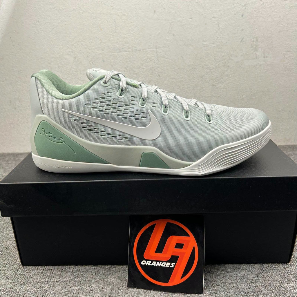 Kobe 9 EM low Protro Light Silver Steam