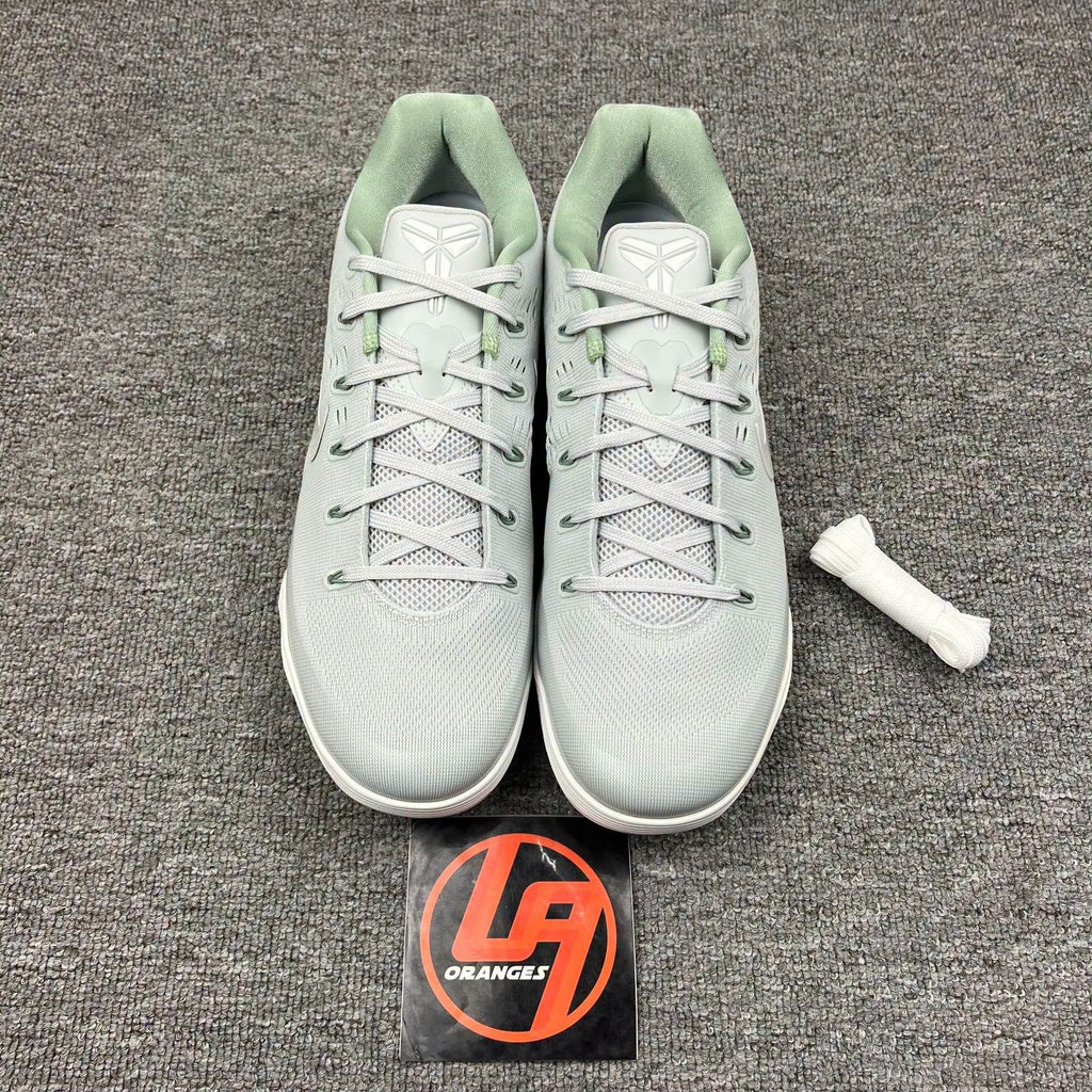 Kobe 9 EM low Protro Light Silver Steam