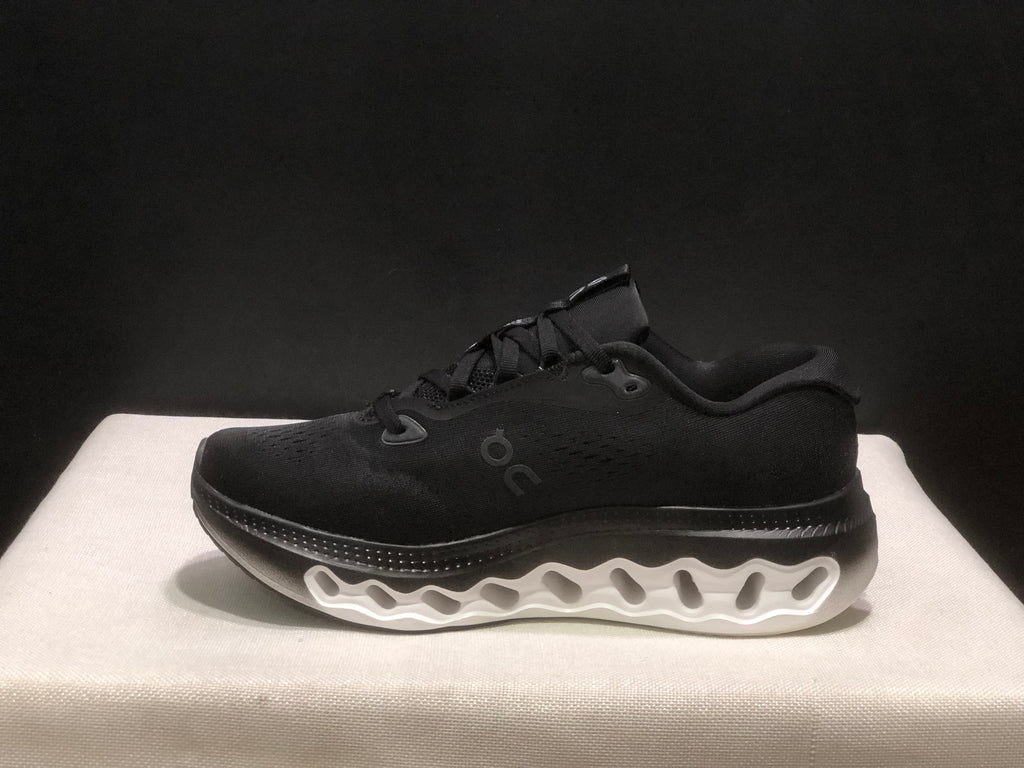 ON - CLOUDSURFER 3 BLACK WHITE
