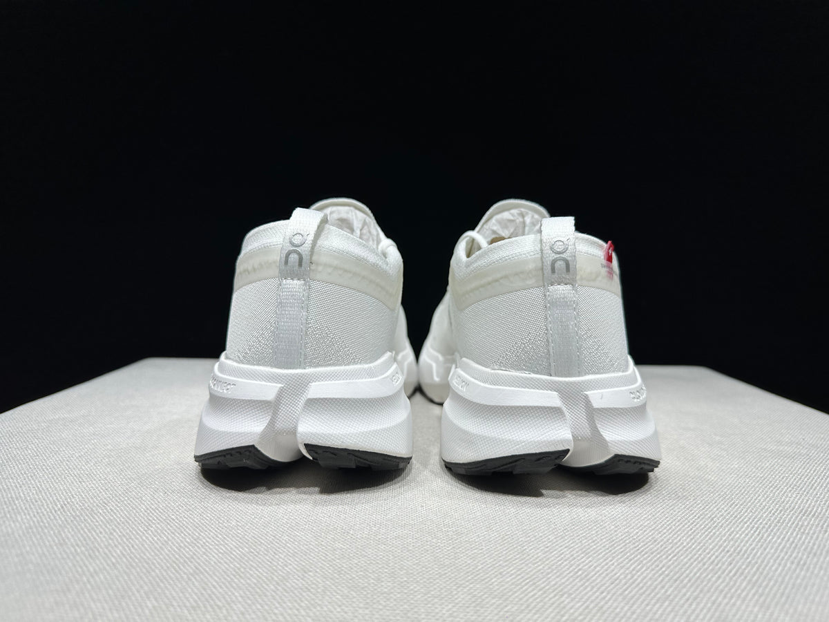 ON - CLOUDSOMA WHITE