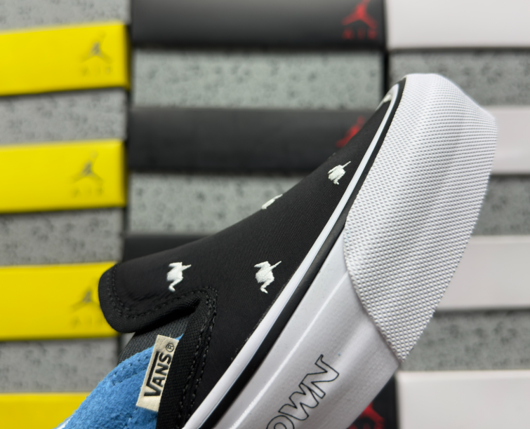 VANS LX CLASSIC SLIP-ON 98 BRIGHT AZURE