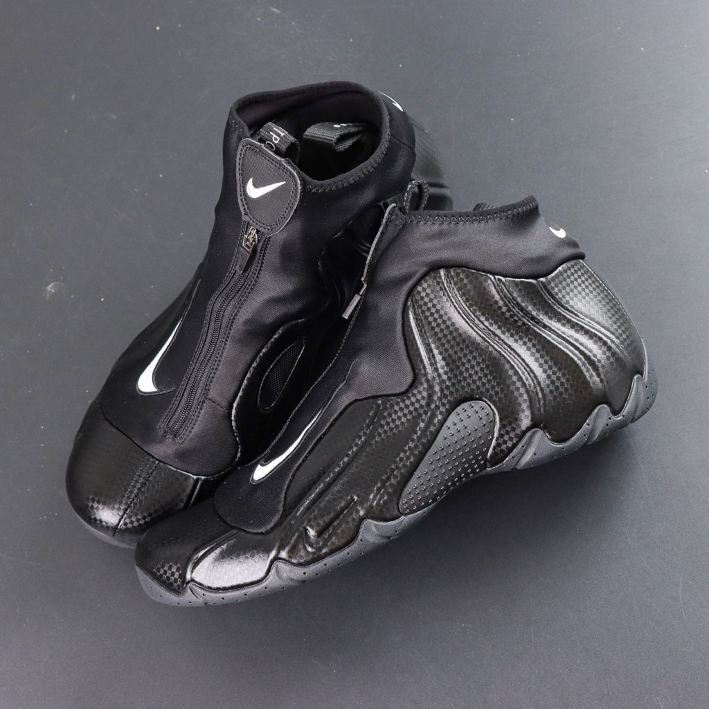 NIKE AIR FOAMPOSITE Black / Black-Metallic Silver (Carbon Fiber look)