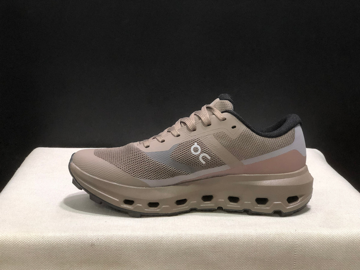 ON - Cloudvista 3 MILITARY GREEN GRAY