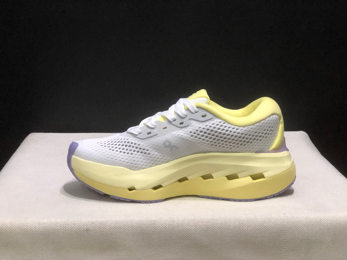 ON- Cloudrunner 3 Max Ivory