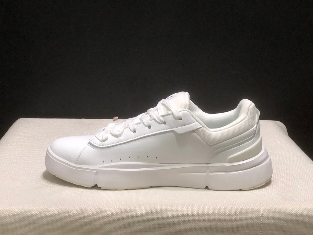 ON - ROGER FEDERER X THE ROGER CENTRE COURT ALL WHITE