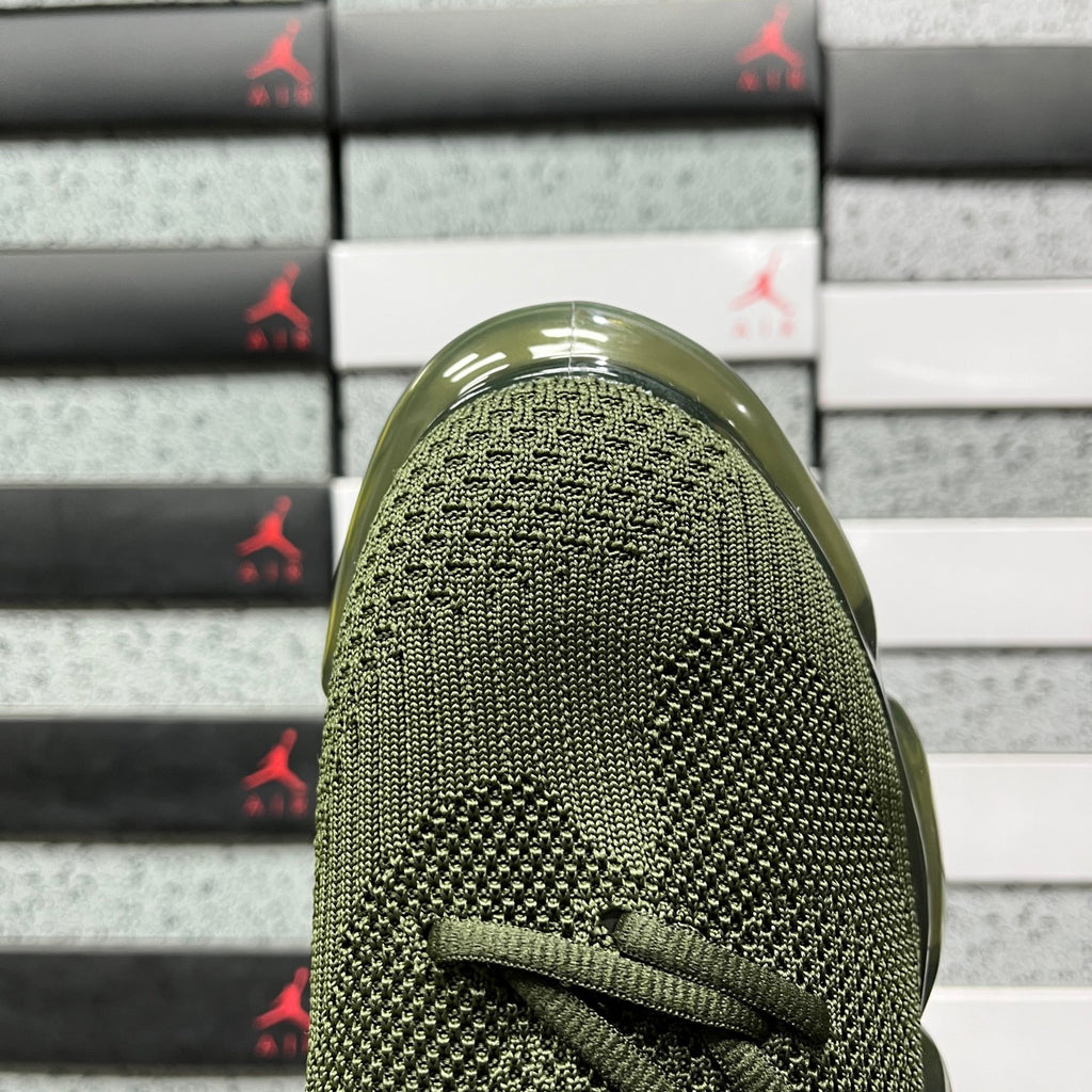 GROUND MOOPIE Khaki chunky sole knit