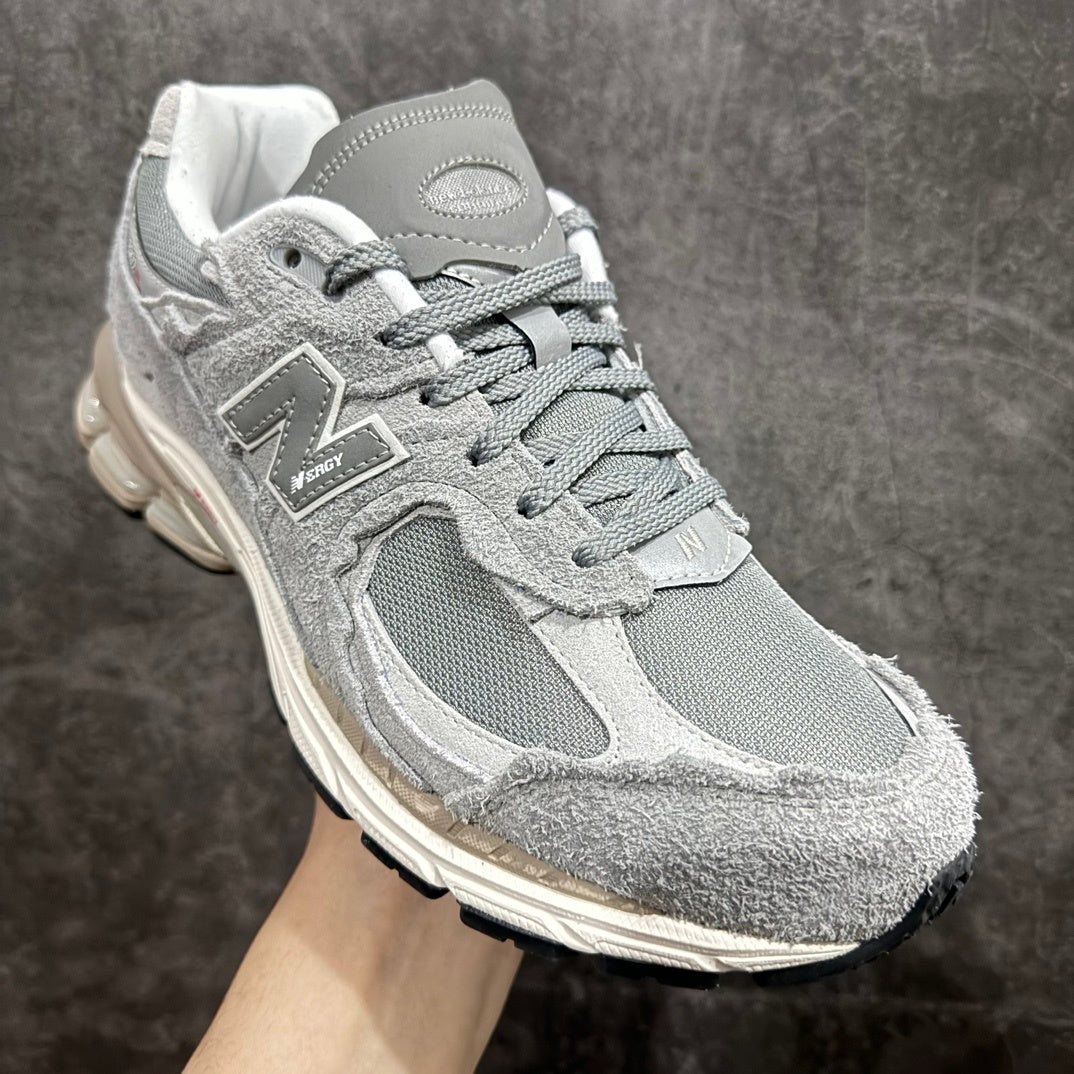 NEW BALANCE 2002R "Protection Pack" Slate Grey