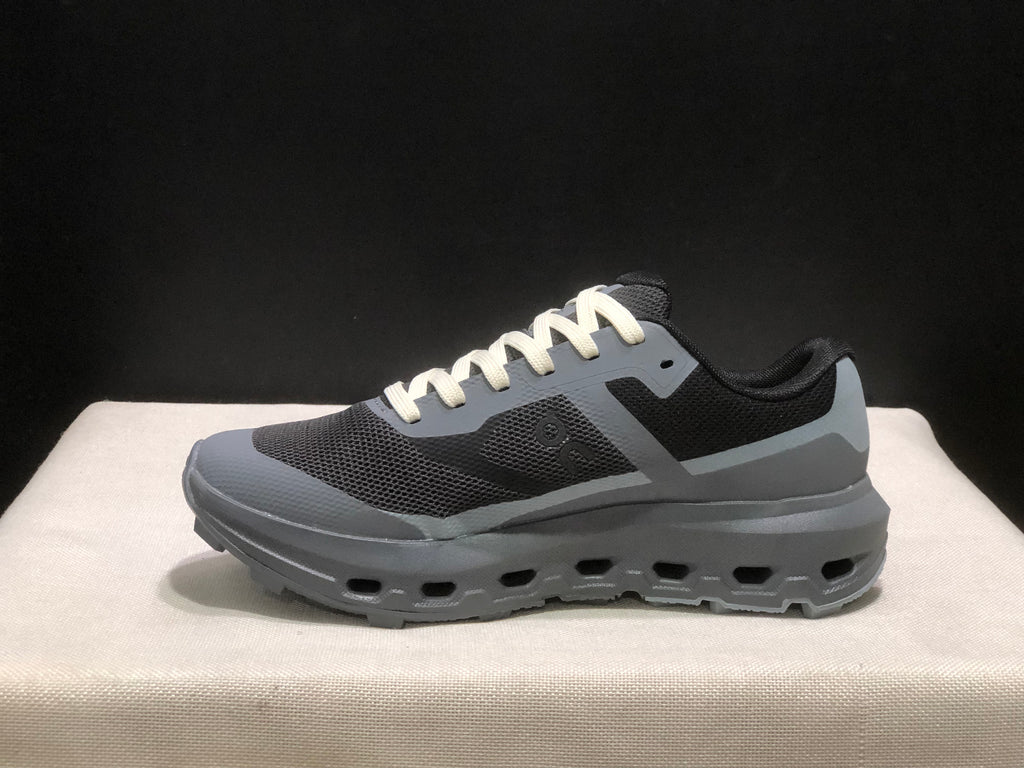 ON - Cloudvista 3 dark grey