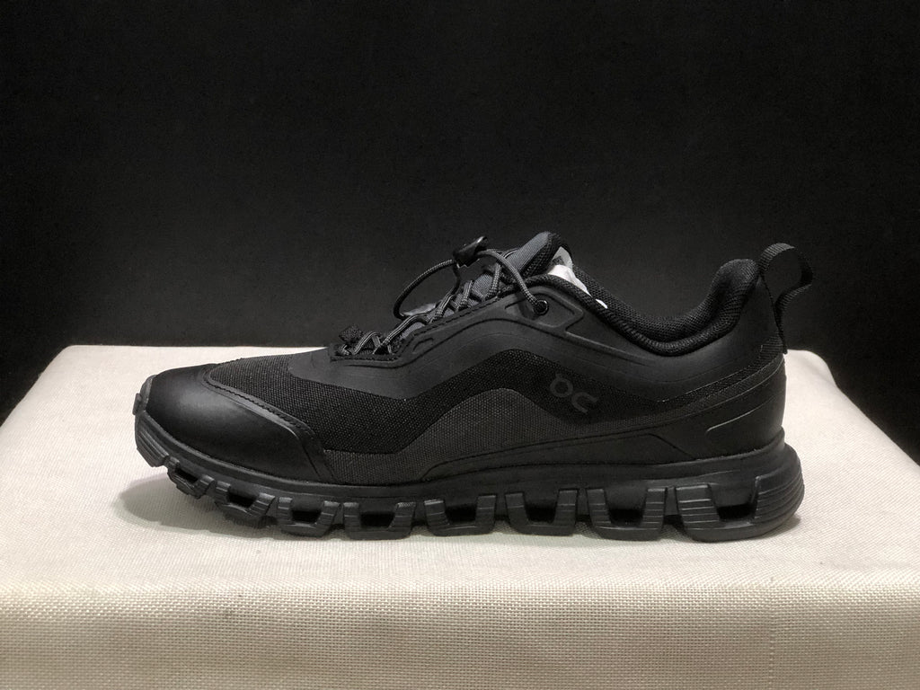 ON CLOUD 6 Black