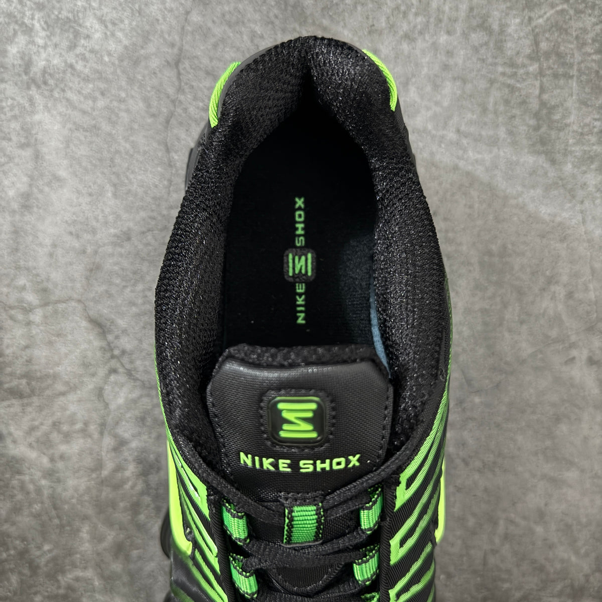 NIKE SHOX TLX Black Green Strike