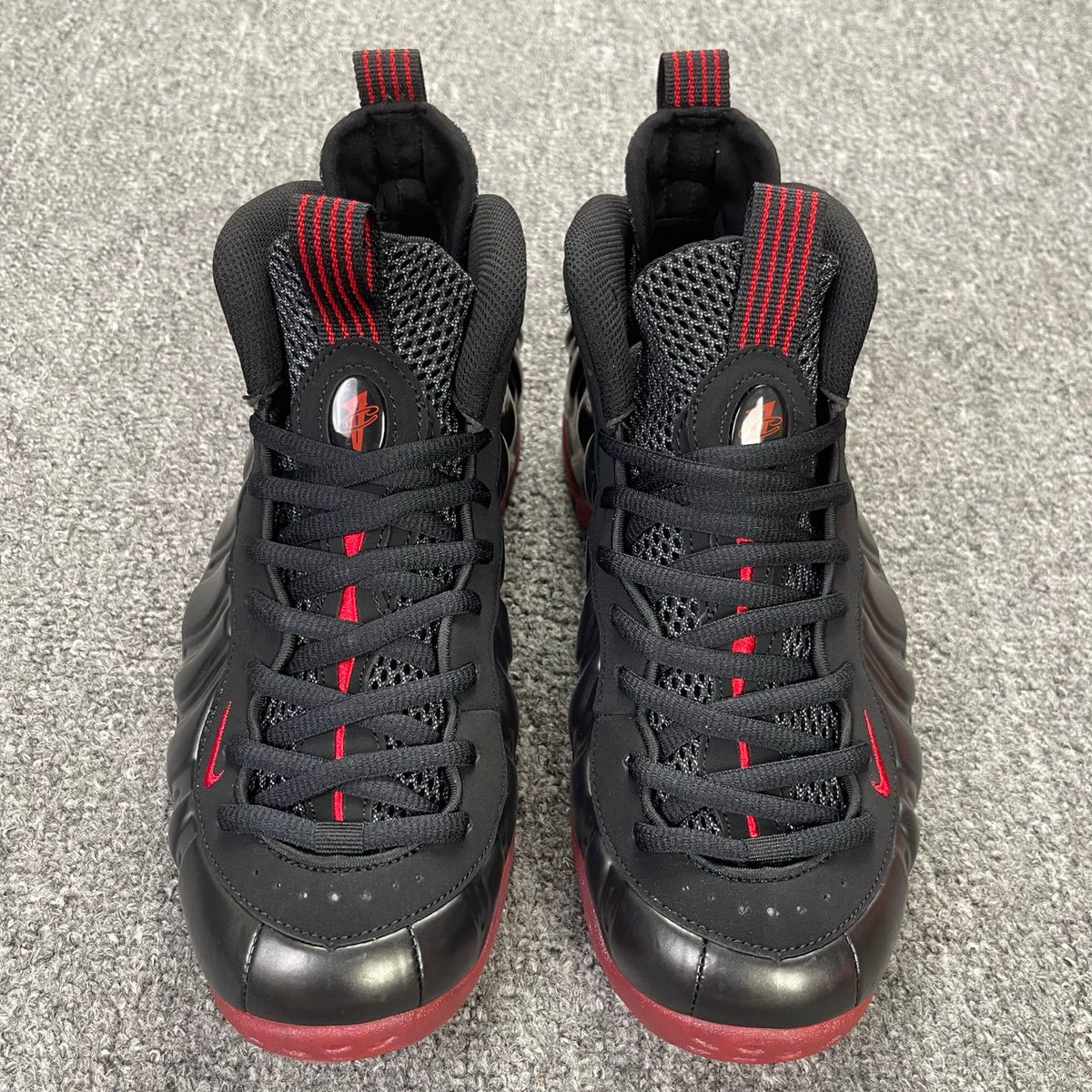 NIKE AIR FOAMPOSITE One Cough Drop