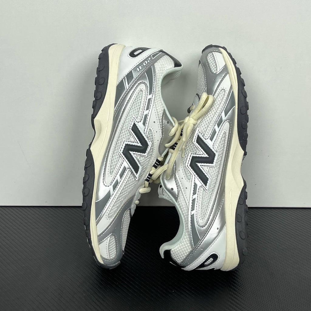 New Balance 204L Silver Metallic Black