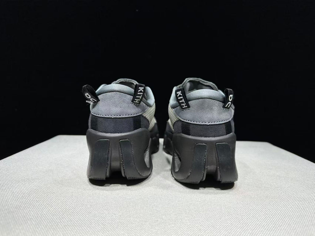 ON - KITH K TECH 2 THORN GANACHE