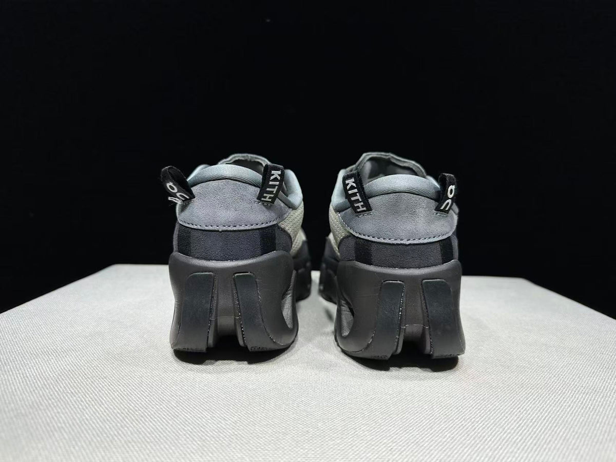 ON - KITH K TECH 2 THORN GANACHE