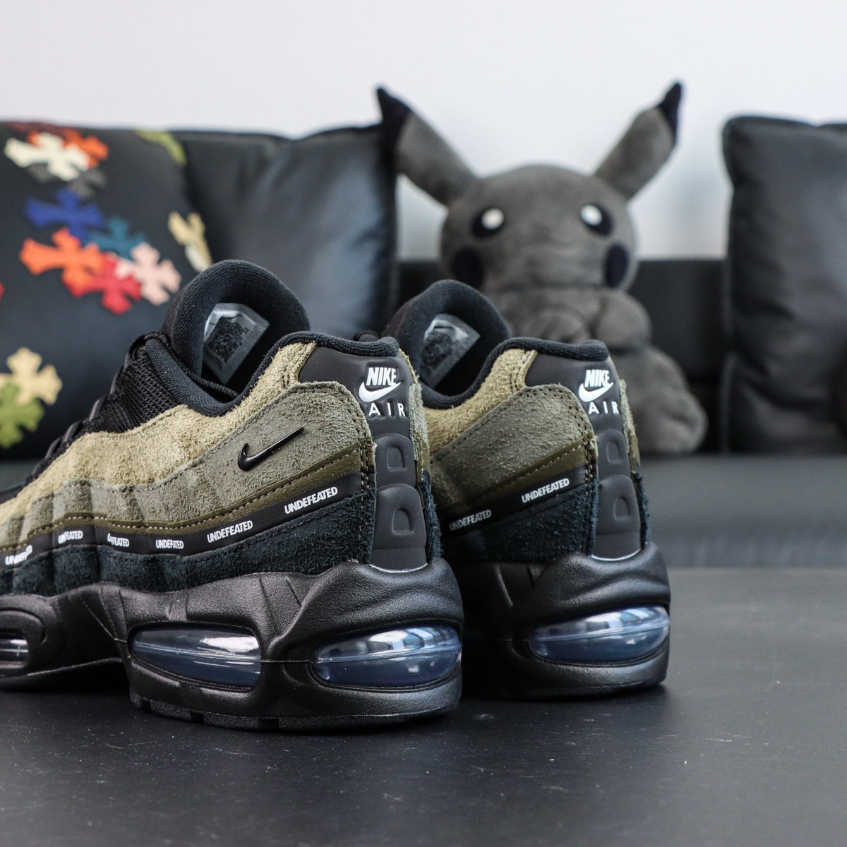 Nike Air Max 95 x Undefeated 'Medium Olive' (Geo La Brea)
