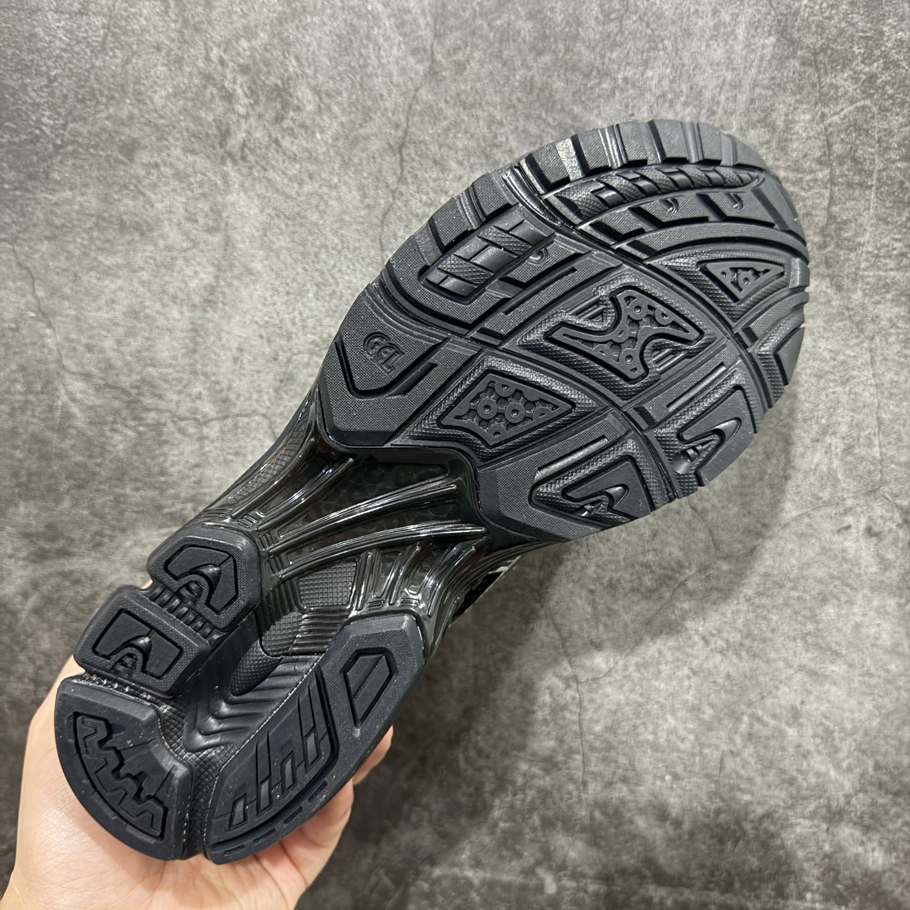 ASICS-Gel-Kayano 14 'Black Pure Silver'