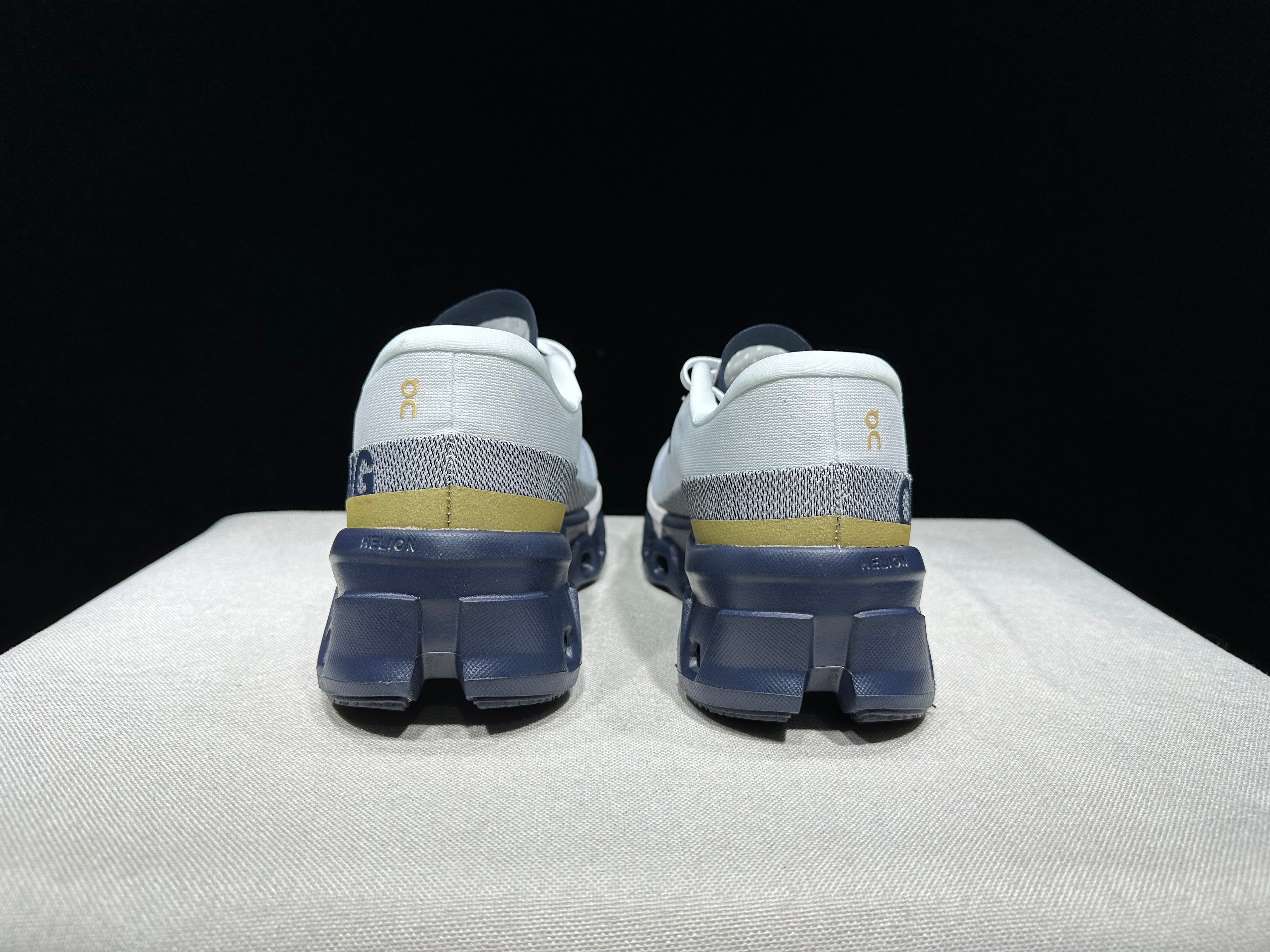 ON - Cloudmonster 2 'Midnight Navy'