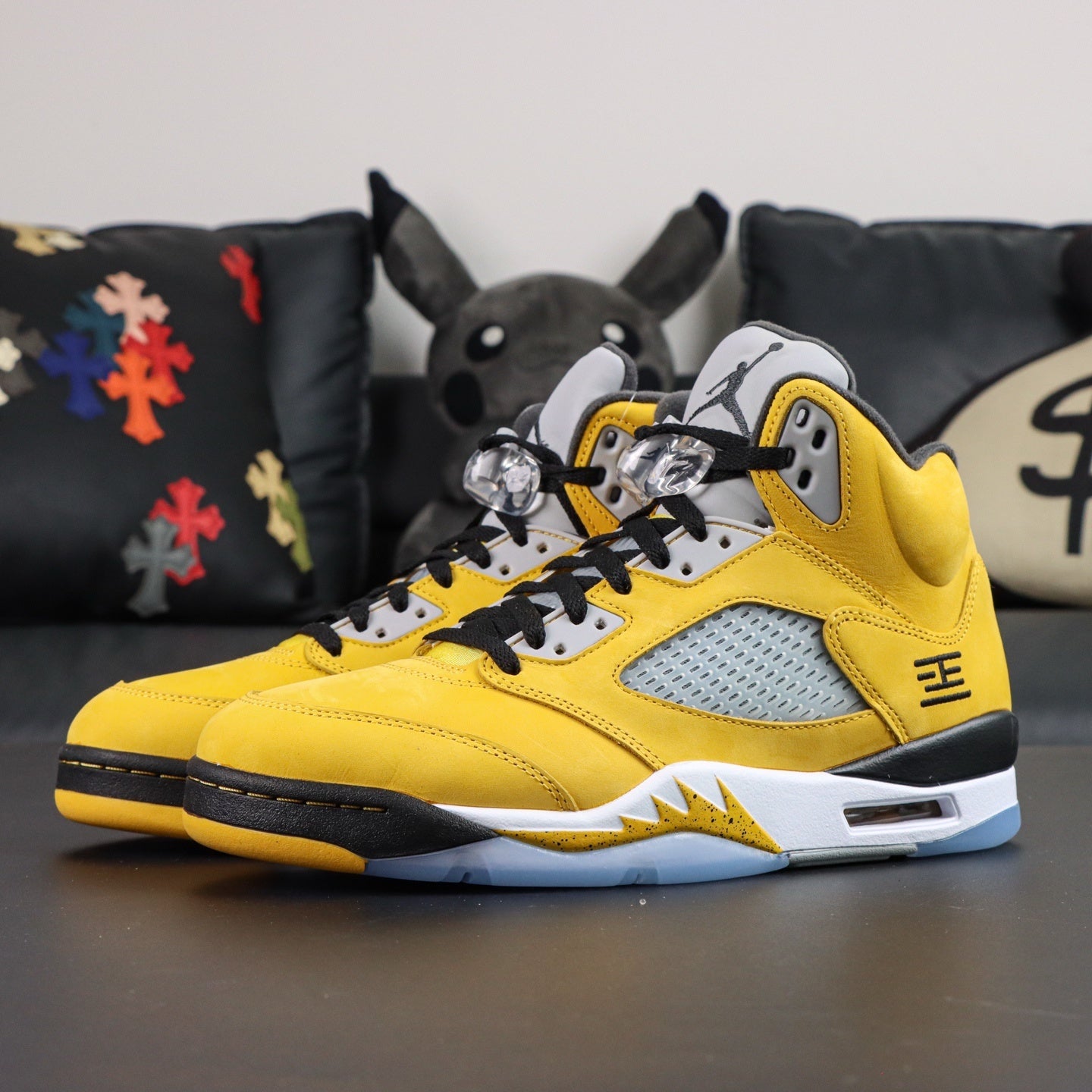 Jordan 5 'Tokyo' 2025