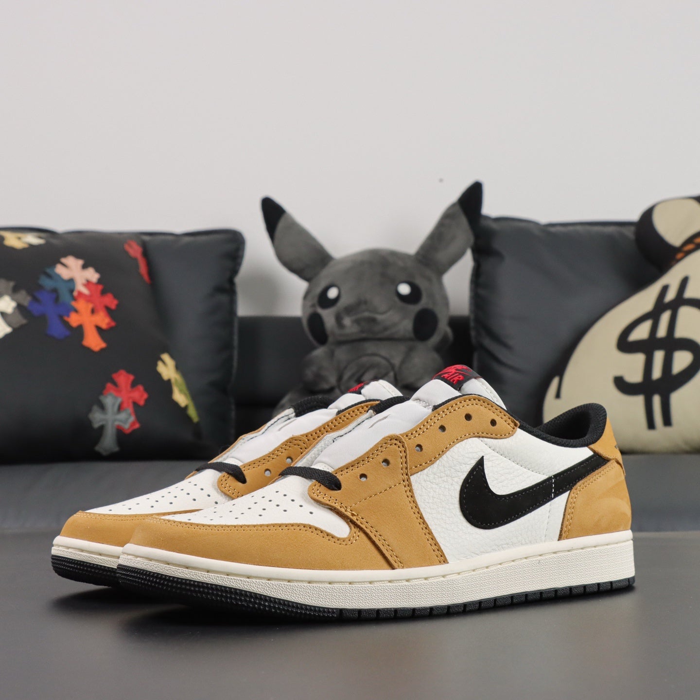 Jordan 1 Low OG 'Rookie of the Year'