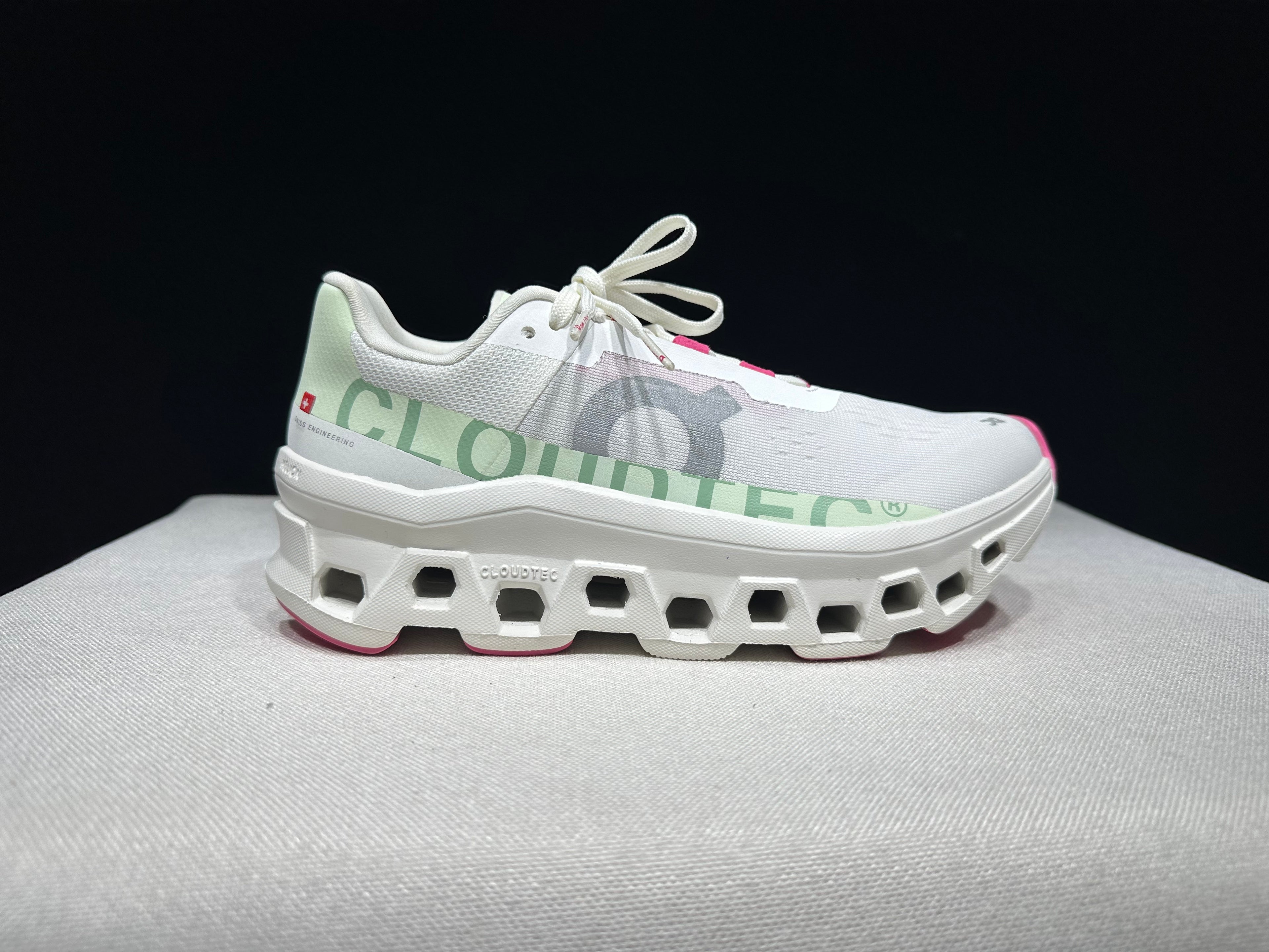 ON - Cloudmonster 'White | Lima'