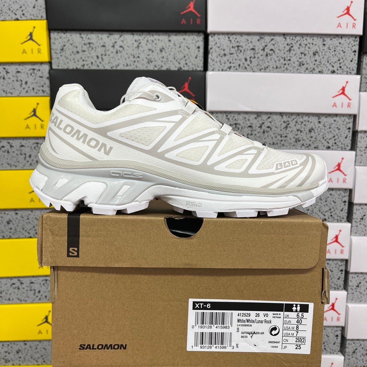 SALOMON-XT-6 'White Lunar Rock'