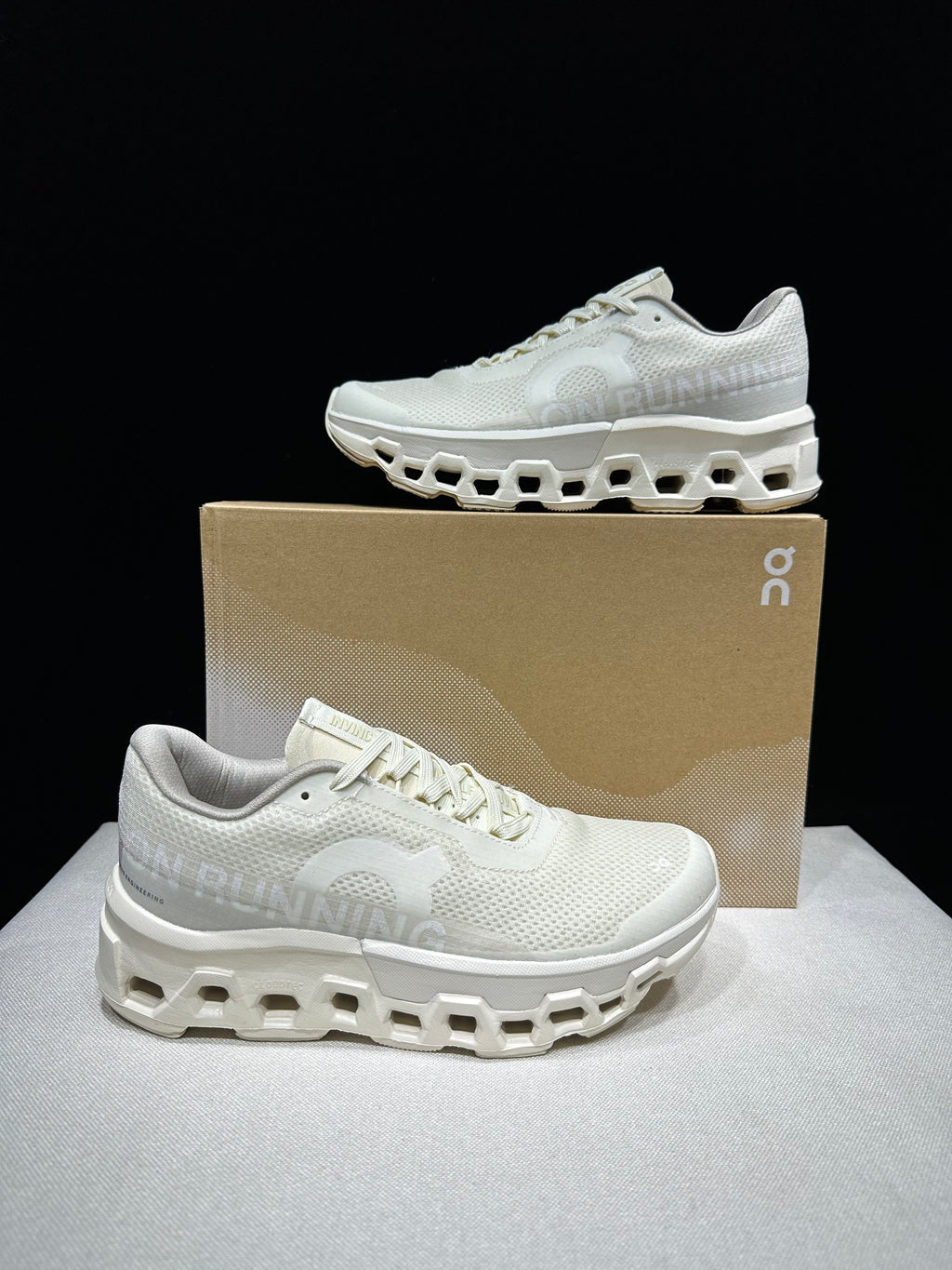 ON - Cloudmonster 2 'Invincible Ivory White'