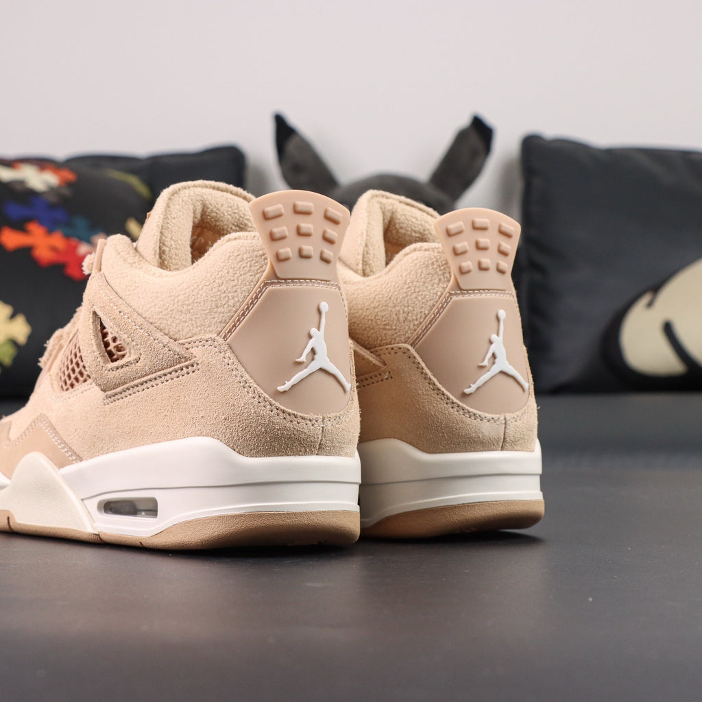 Jordan 4 'Cozy Girl'