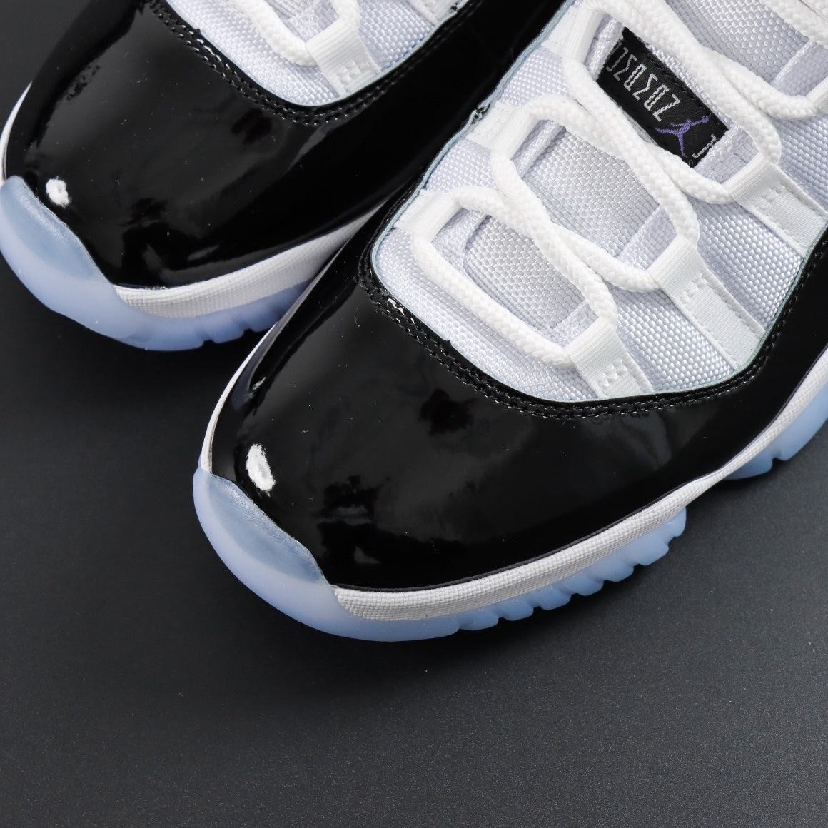 Jordan 11 Retro 'Concord'