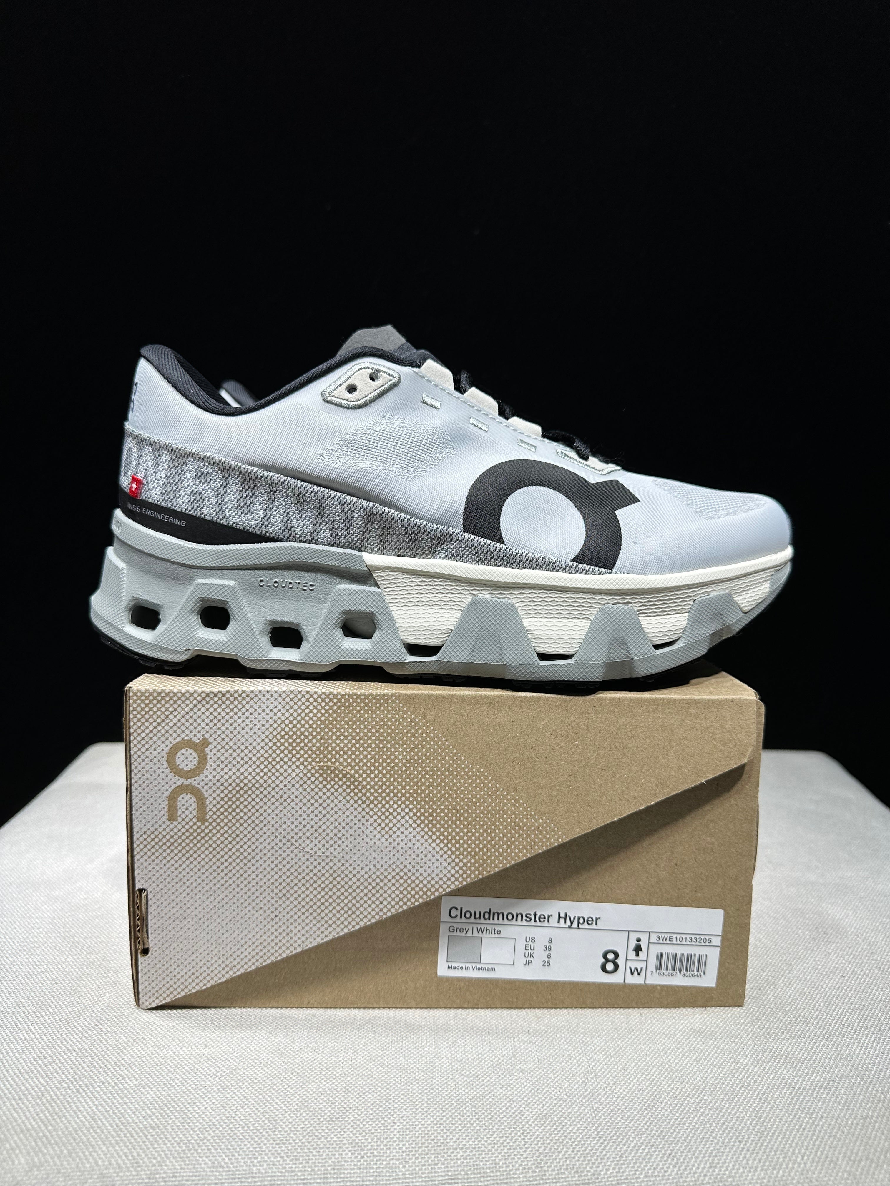 ON - Cloundmonster Hyper 'Glacier | Ivory'