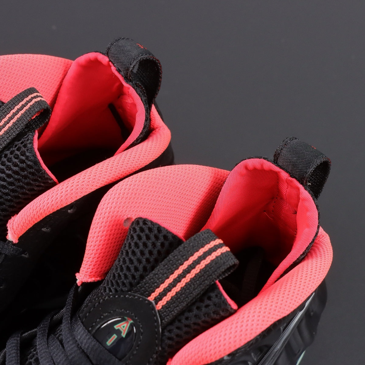 NIKE AIR  Foamposite Pro Yeezy