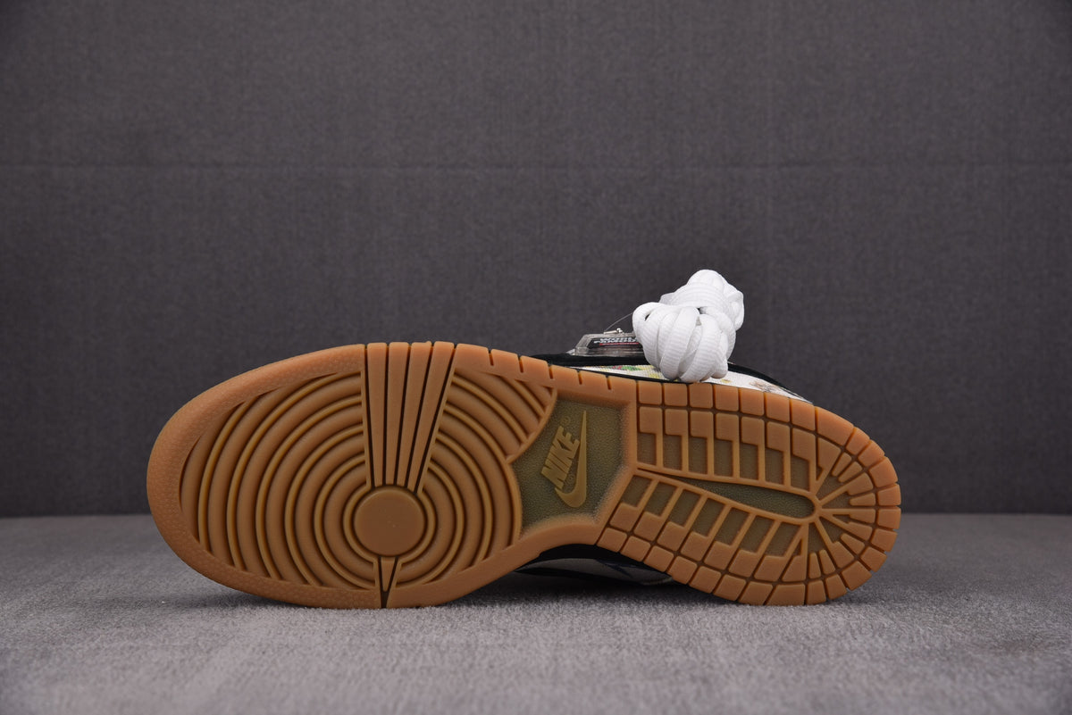 Nike SB Dunk  Low  Supreme "Rammellzee"