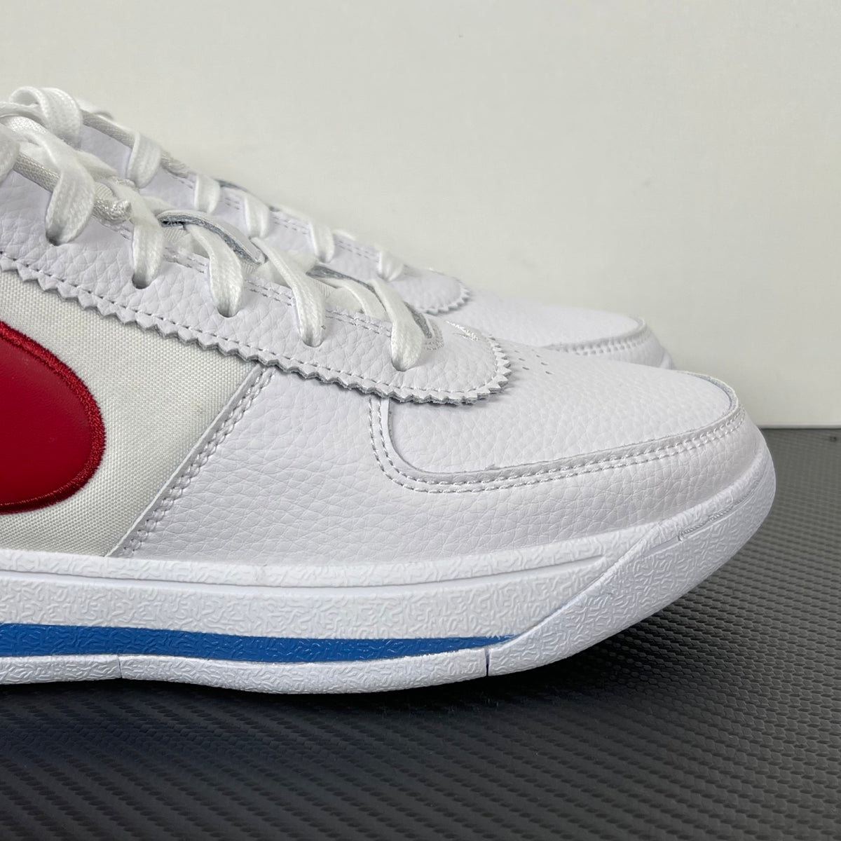 NIKE BOOK 1 EP  "Forrest Gump"