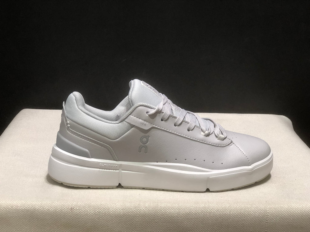 ON - ROGER FEDERER X THE ROGER CENTRE COURT WOLF GLACIER