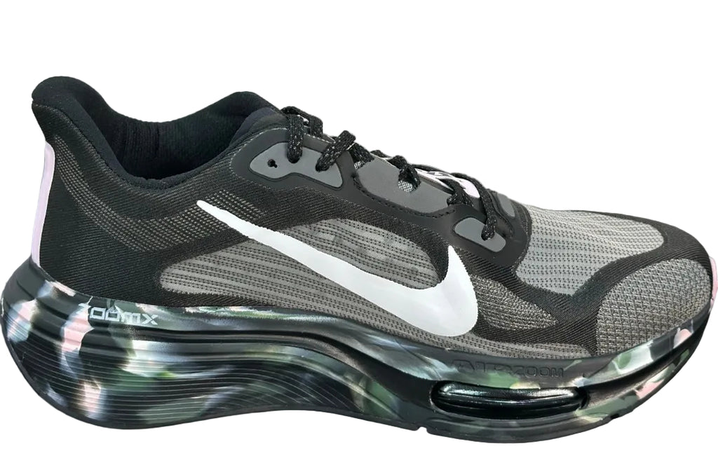 NIKE PEGASUS PREMIUN black and gray mesh upper, a white Nike swoosh, and a marbled