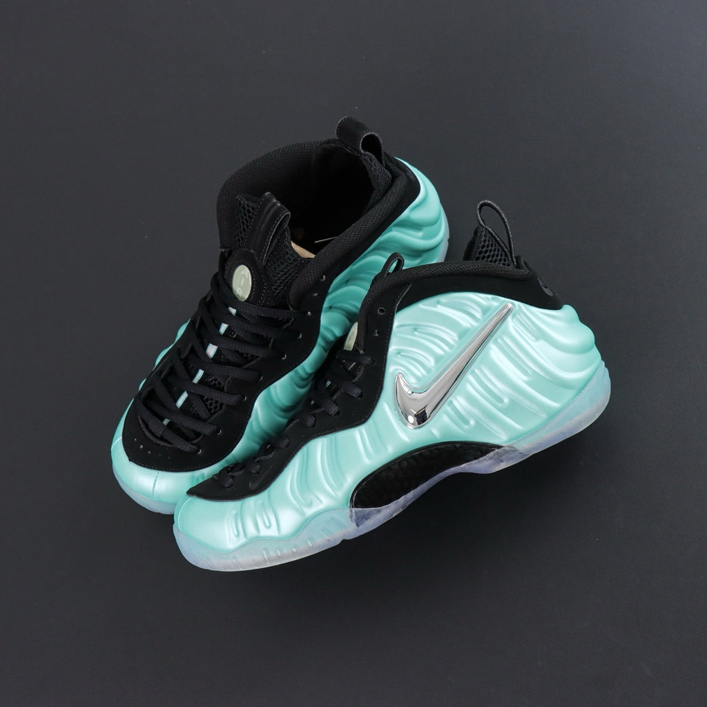 NIKE AIR  Foamposite Pro Island Green