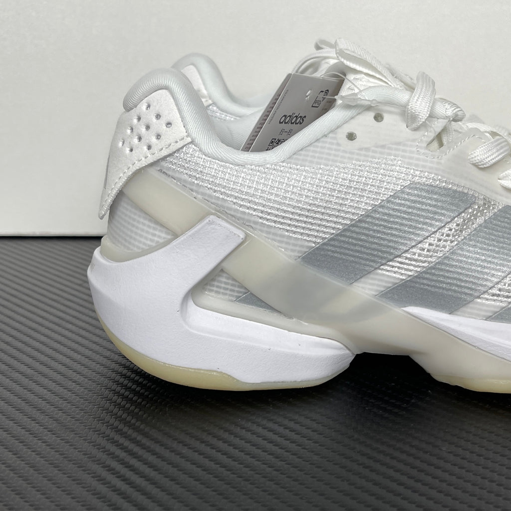 AD ADIZERO UBERSONIC 5 tennis shoes in the Cloud White / Silver Metallic