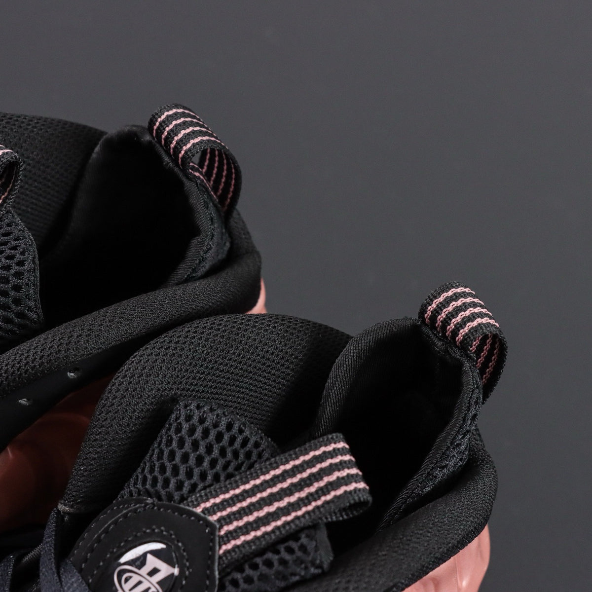 NIKE AIR  Foamposite One Rust Pink