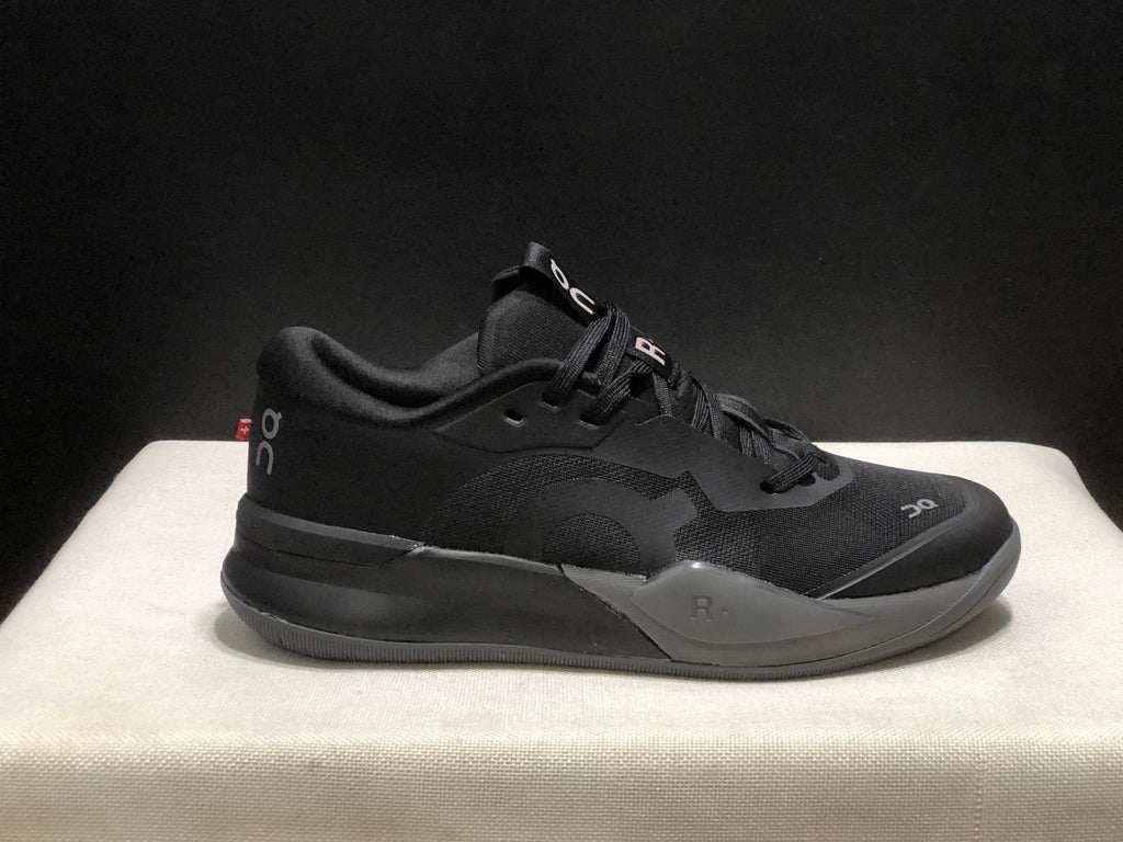 THE ROGER Pro 3 Black