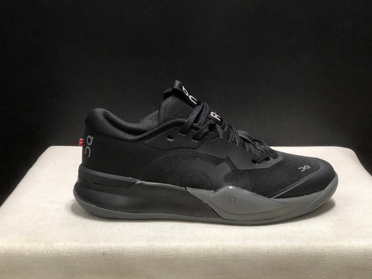 THE ROGER Pro 3 Black