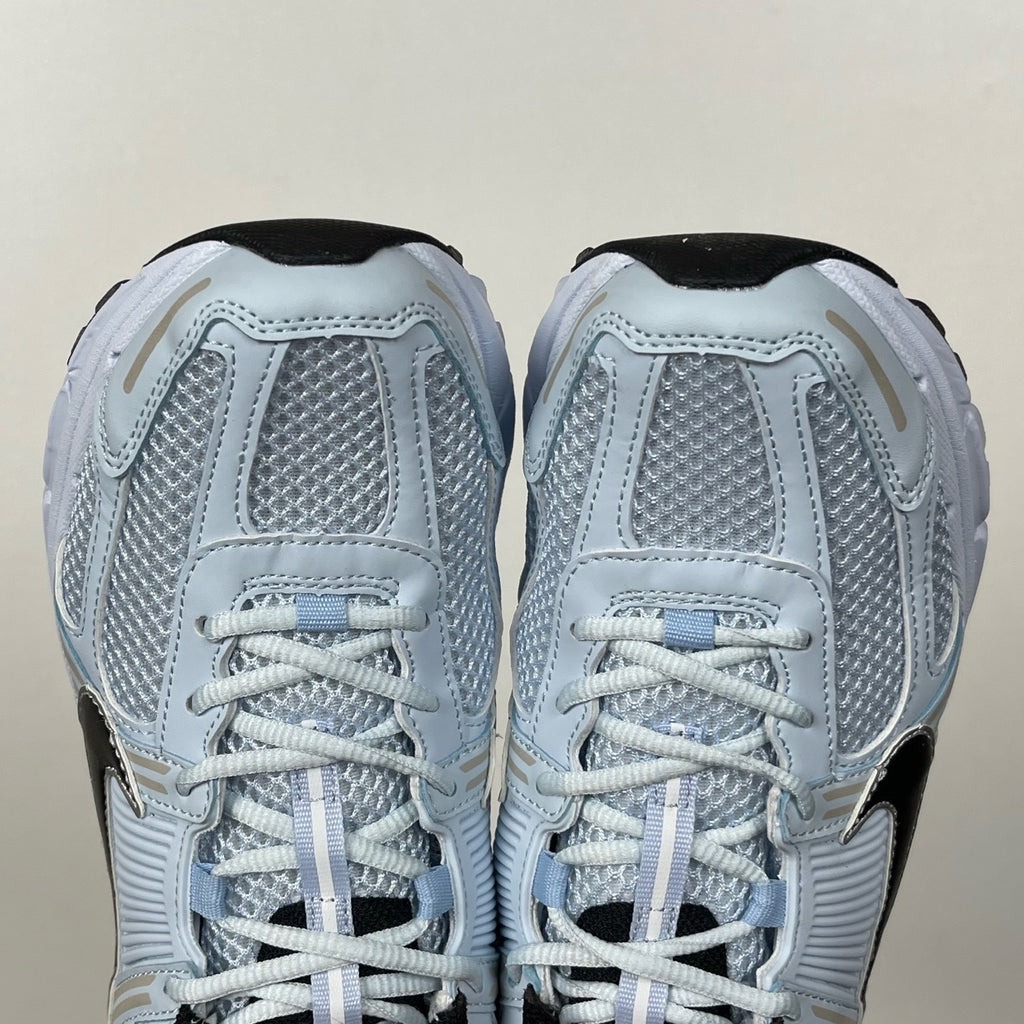 NIKE AIR ZOOM VOMERO 5 "Blue Tint"