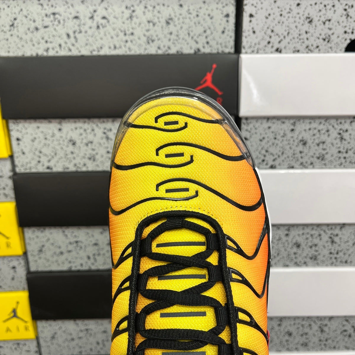 NIKE AIR MAX PLUS Sunset