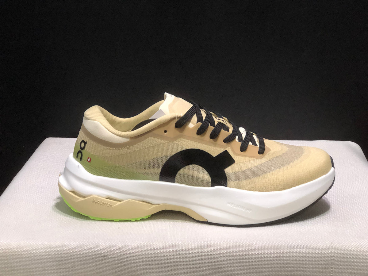 ON - CLOUD BOOM RUNNING BEIGE YELLOW