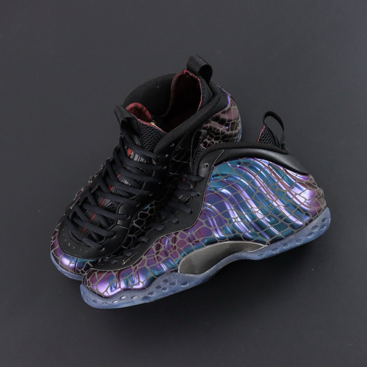 NIKE AIR FOAMPOSITE One Armory Navy / Metallic Dark Grey / Burgundy Crush