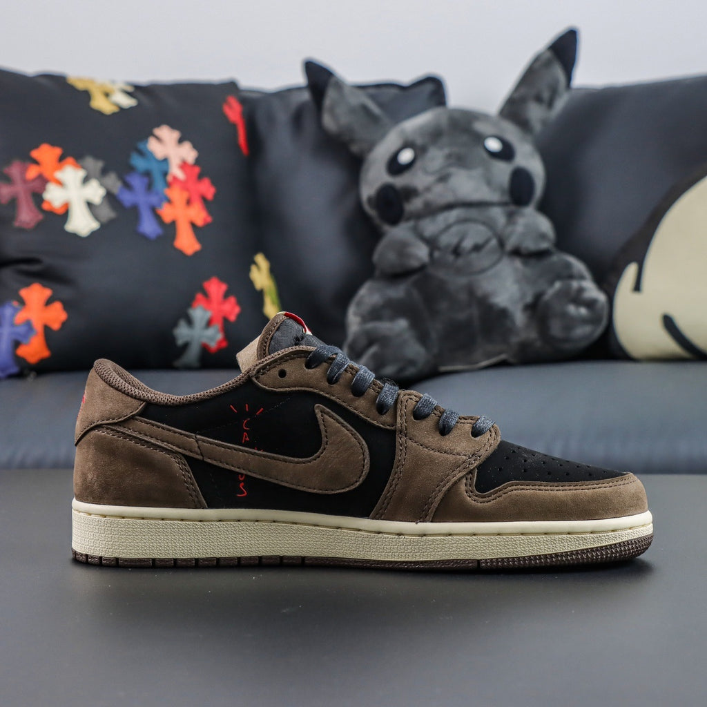 Jordan 1 Low x Travis Scott 'Mocha'