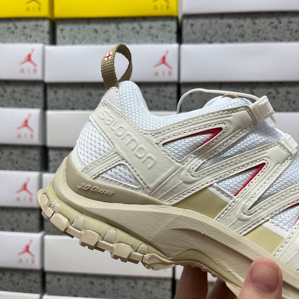 SALOMON-XA Pro 3D La Yaute 'White Pepper High Risk Red'