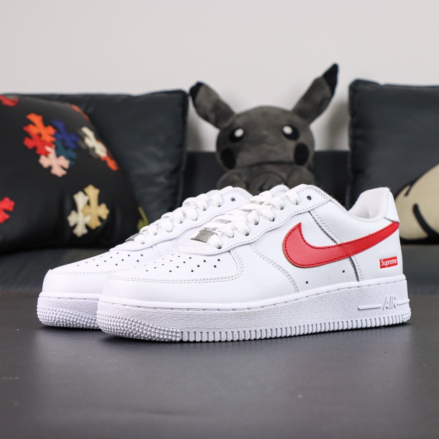 Nike Air Force 1 Low x Supreme 'Shanghai'