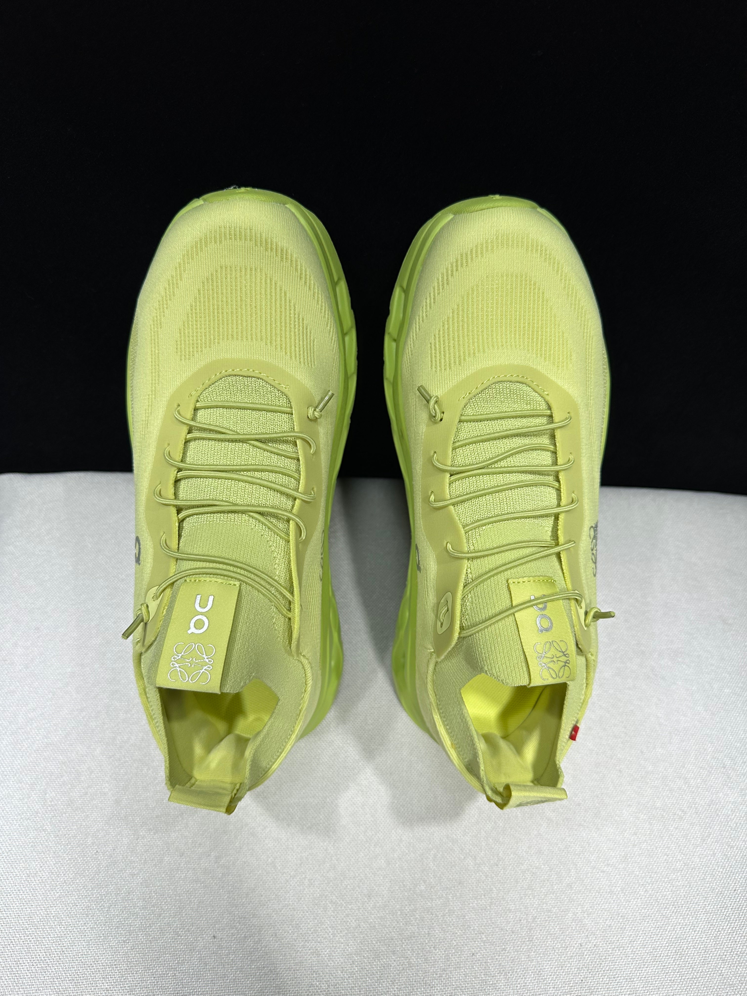 ON - Cloudtilt x Loewe 'Lime Green'