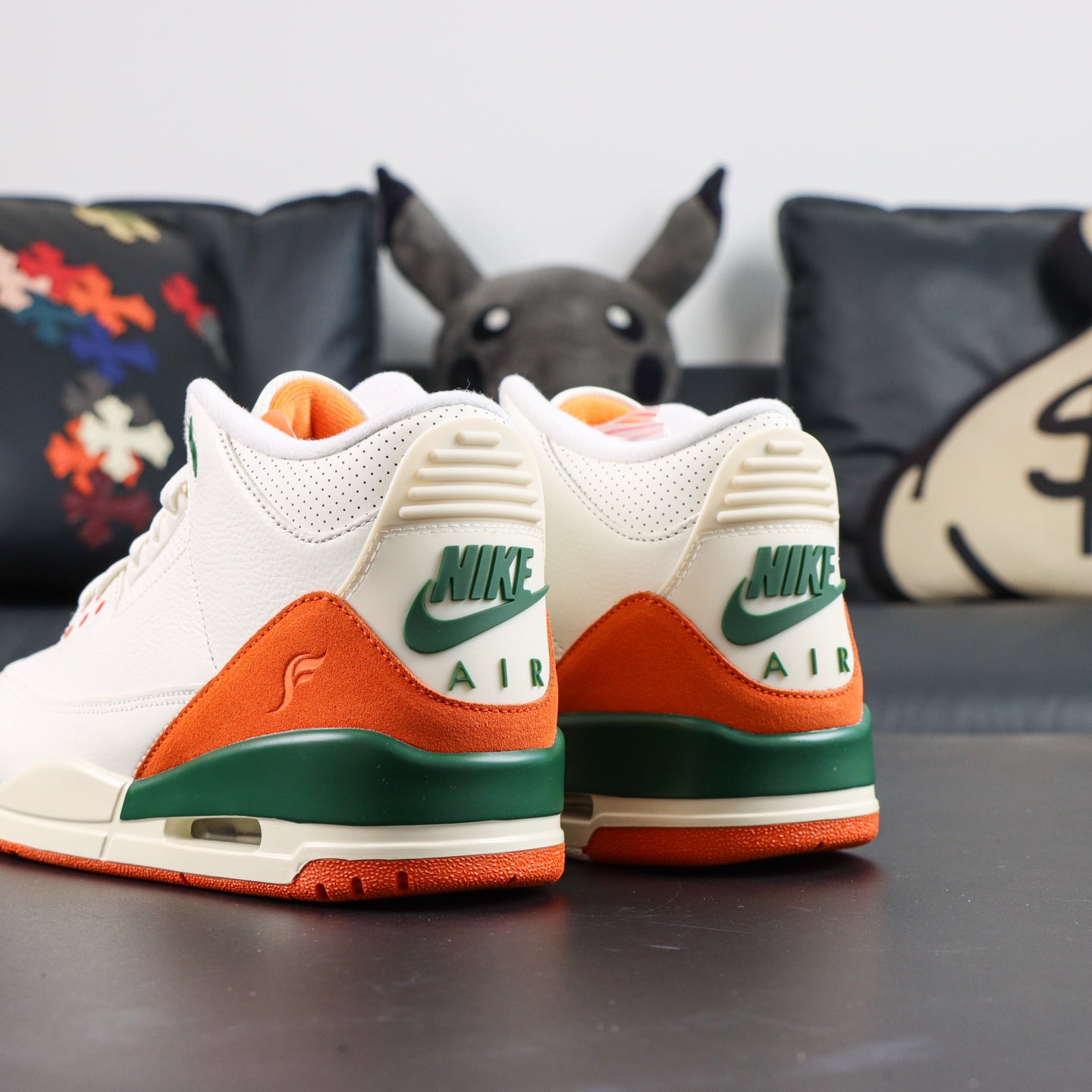 Jordan 3 Retro SP SoleFly Miami