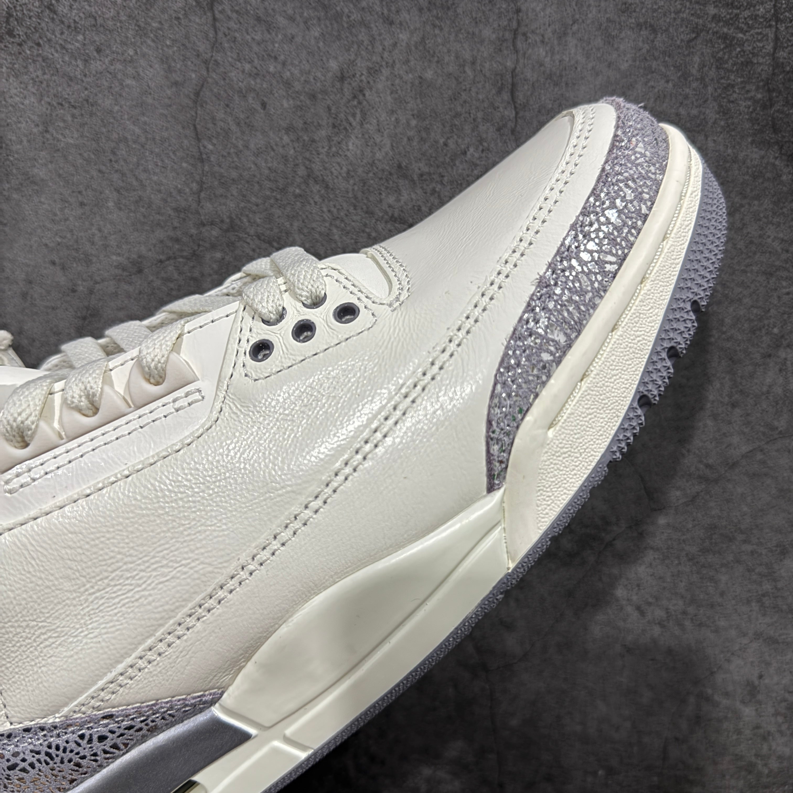 Jordan 3 'Cement Grey'